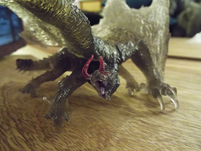 Illustration for article titled Monster Hunter 4 Ultimate CE: Unboxing!!